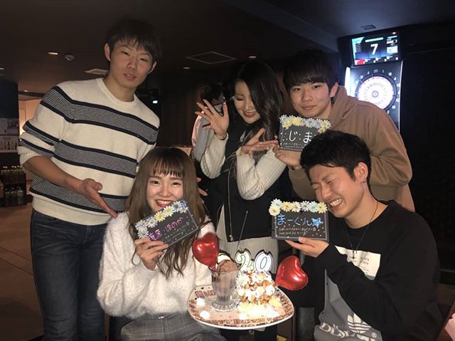 コンバンワ昨日はご来店ありがとうございました楽しい夜になりました忘年会はもちろん誕生日サプライズも全力で協力させていただきますぜひ、ご相談ください！本日も元気に営業していますよ仕事終わりの一杯はsnowでおまちしてまーす#AsobiBarSnow #Snow #群馬 #前橋 #バー #お酒 #女子会 #カラオケ #ゲーム #ダーツhttps://www.asobibar-snow.jp/090-2488-1100